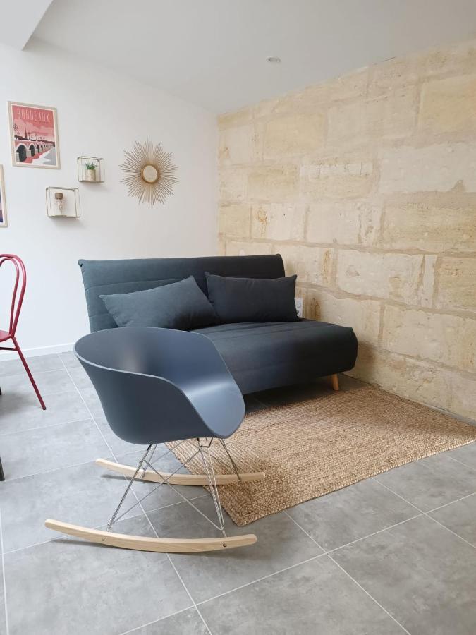 Apartment Immeuble Centre Saint-Medard-de-Guizieres