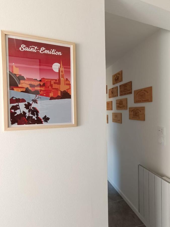 Apartment Immeuble Centre Saint-Medard-de-Guizieres